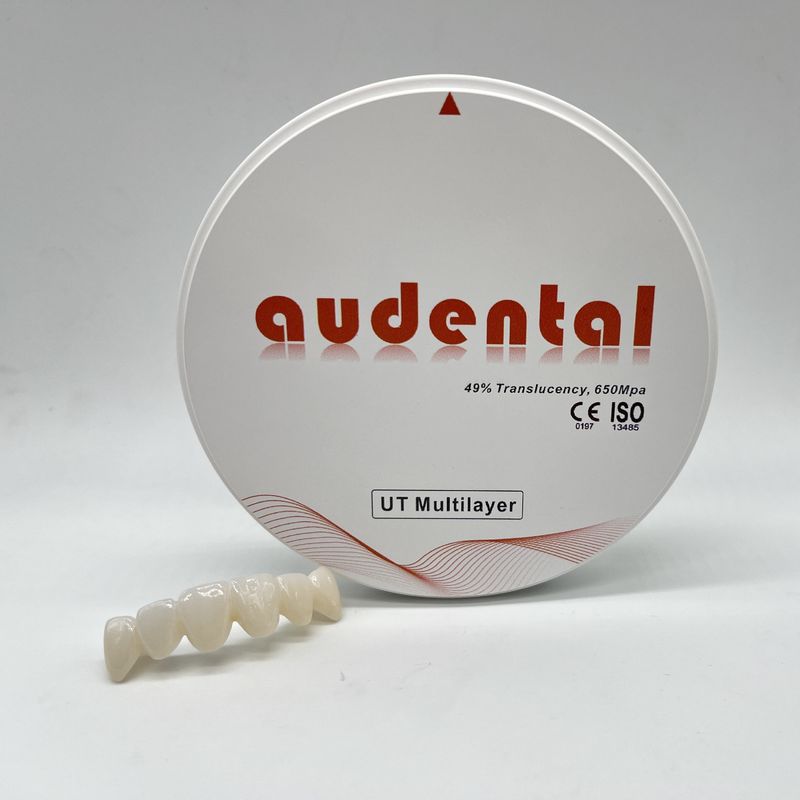 Bloque de zirconia dental multicapa UT/DUT de alta translucidez y resistencia para una estética óptima