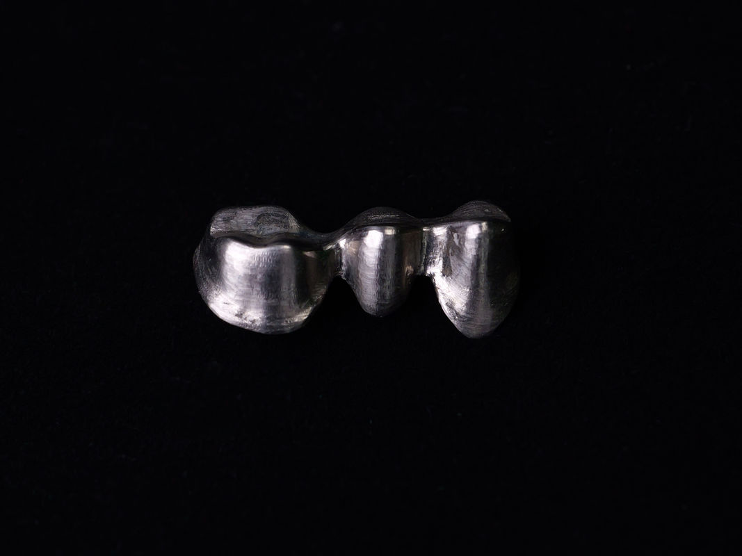 Audental 04 aleación noble de plata-paládio porcelana aleación blanca Pd53.3% para restauraciones dentales de larga duración