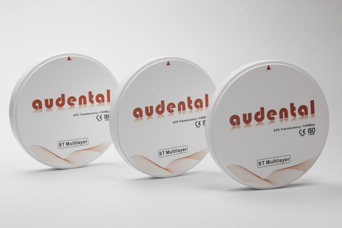 Laboratorio Dental Procesamiento rápido ST Multicapa Zirconia en blanco No se necesita colorante para la restauración